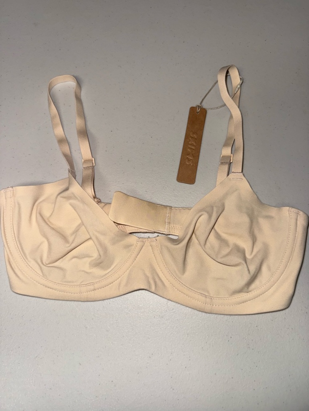 SKIMS Nude Underwire Scoop Bra